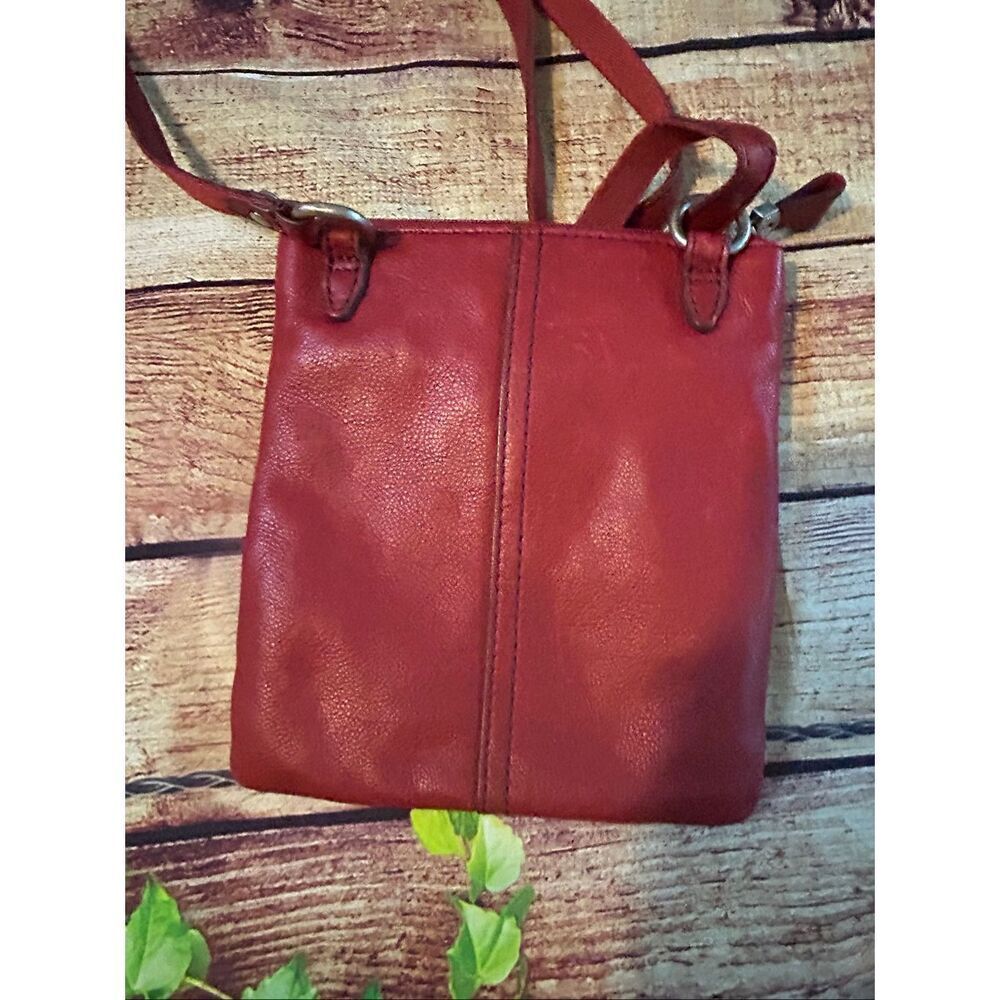 Fossil Maddox Crossbody Red - Picture 3 of 6